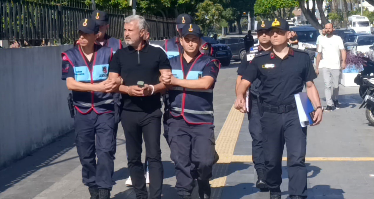 Gündemden Son Bilgiler: Manavgat Belediyesi'ne yeni dalga operasyon: 36 kişi gözaltında - Haberleri