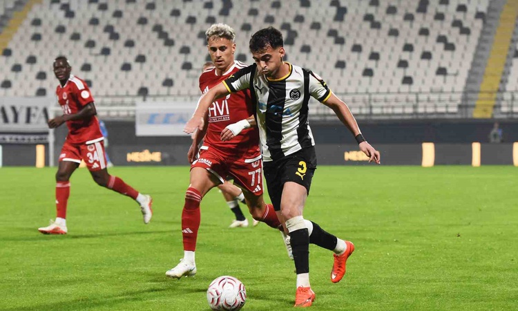 Manisa FK, Batman Petrolspor'u 2-1 yendi; Sylla iki golle galibiyeti getirdi | İşte Tüm Ayrıntılar