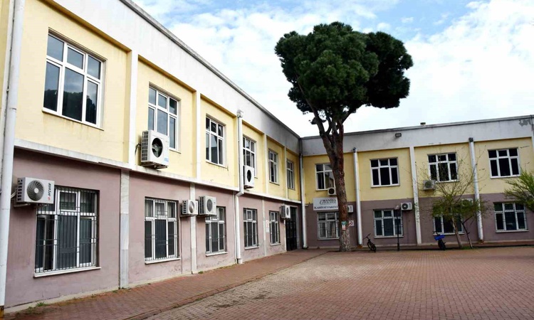 MCBÜ İlahiyat, Manisa'da din ve hayat sempozyumunu 16-17 Ekim 2026'da düzenleyecek: Gelişmeler Takip Ediliyor