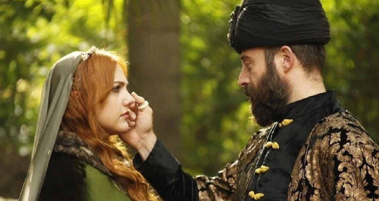 Meryem Uzerli ve Halit Ergenç'ten muhteşem dönüş: Yıllar sonra aynı projedeler - En Son Haber | İşte Tüm Ayrın