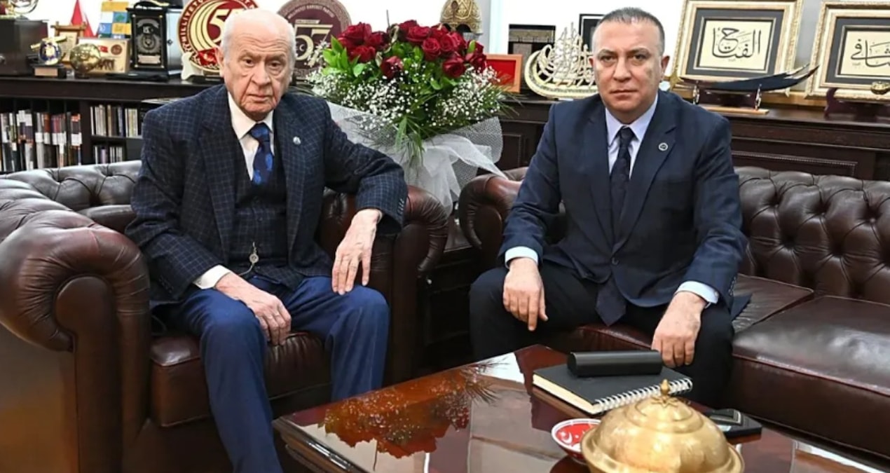 MHP'de ajan krizi teşkilatları ikiye böldü - Son Dakika | İşte Tüm Ayrıntılar
