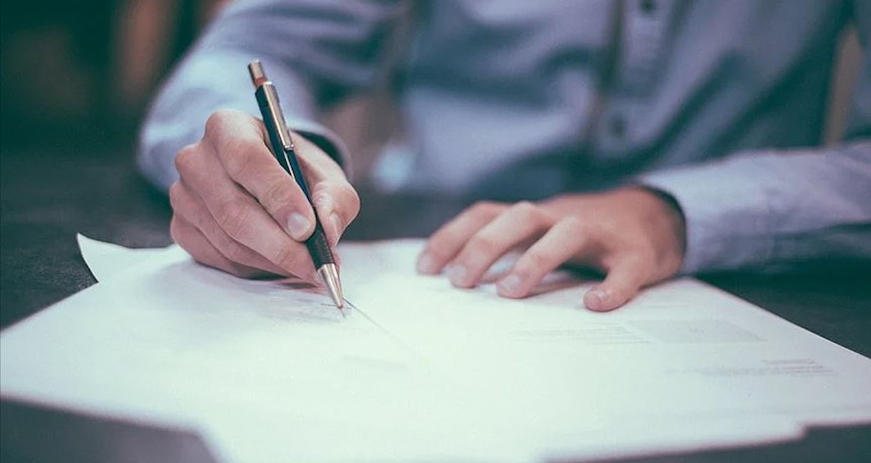 Son Gelişme: Milyonlarca çalışan bu detayı bilmiyor: İstifa ederken tek bir imza ile borçlu çıkabilirsiniz - E