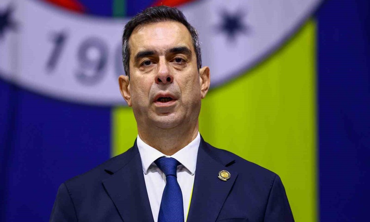 Mosturoğlu, sık seçimlerin Fenerbahçe'de istikrara zarar verdiğini söyledi ve Merak Edilenler