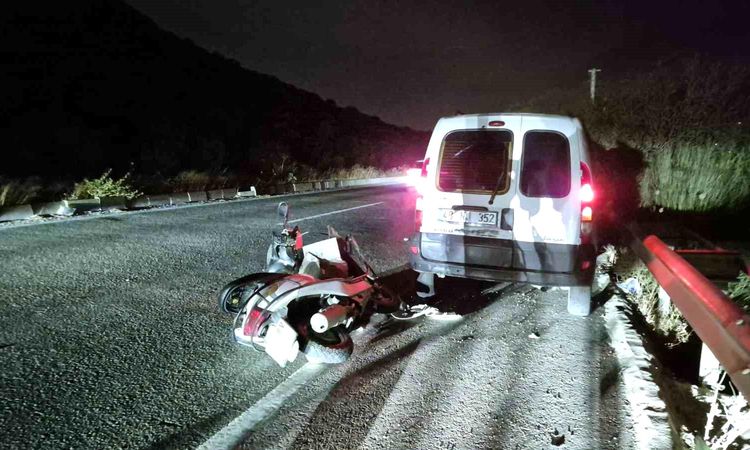 Motorcycle driver lost his life - Breaking News