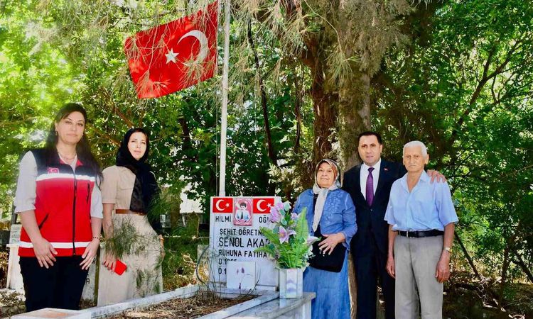 Principal Türkoğlu Kept His Promise to the Family of the Martyr Teacher - Last Minute
