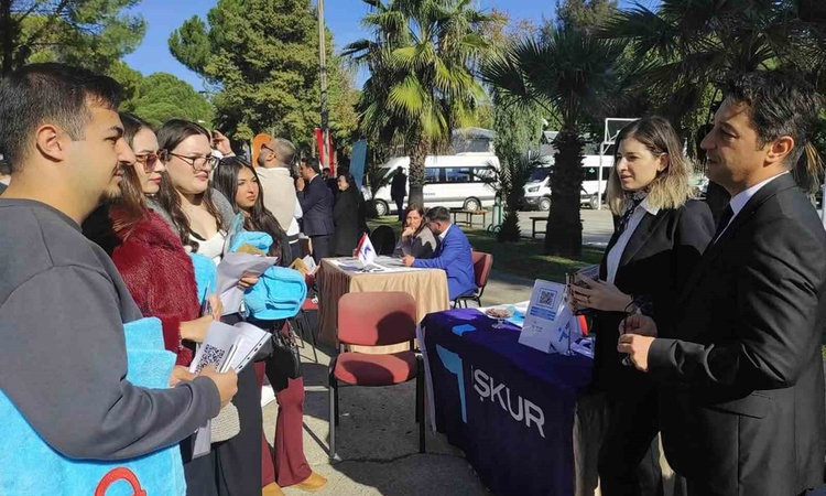 Muğla İŞKUR, 9 ayda 6 bin 788 yükseköğretim mezunuyla Türkiye birincisi oldu