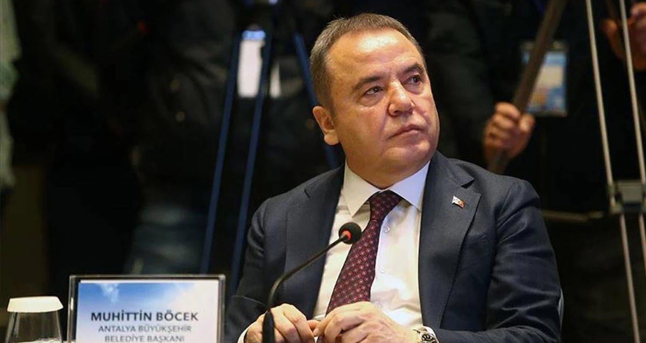 Kritik Açıklama: Muhittin Böcek'in şoförleri hakkında tutuklama kararı verildi - Haberleri