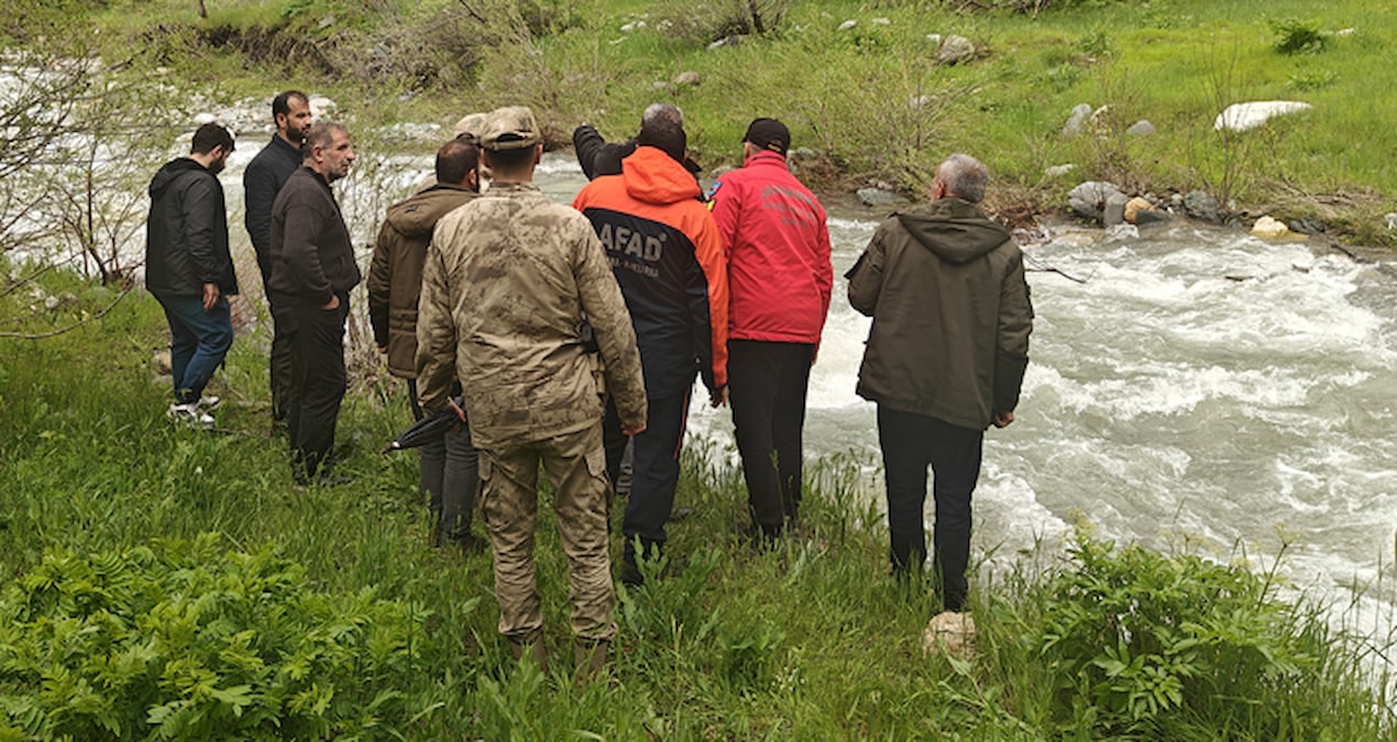 Gündemden Son Bilgiler: Muş'ta dereye düşen kadını arama çalışmaları sürüyor - En Son Haber: Gelişmeler Takip