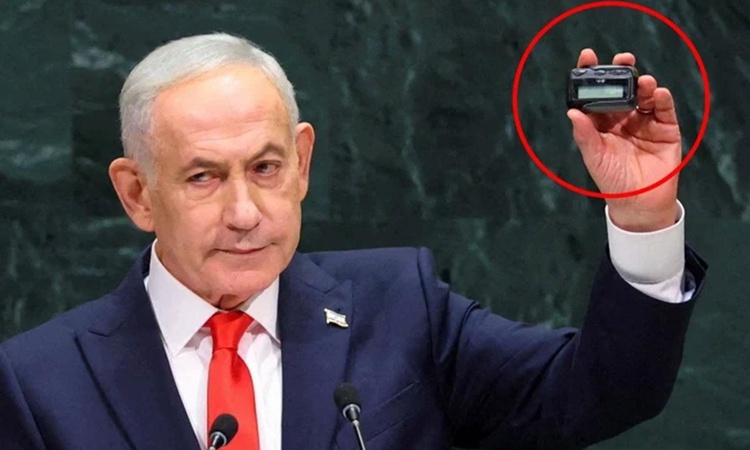 Netanyahu elindeki çağrı cihazıyla BM kürsüsünden tüm dünyayı tehdit etti