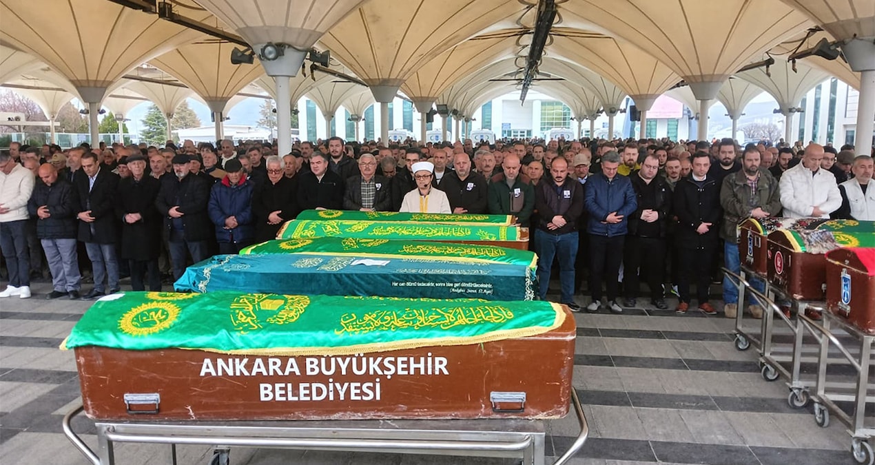 Ayrıntılar Netleşti: Öğretmen baba ve kızı zehirlenerek yaşamını yitirdi - En Son Haber | İşte Tüm Ayrıntılar
