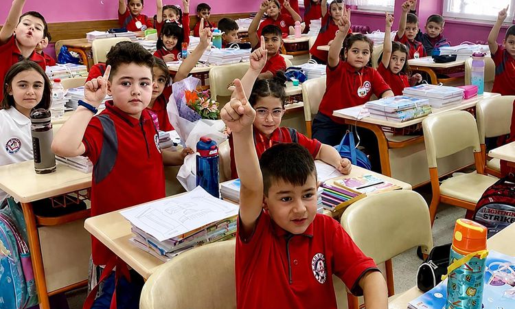Okullar açılmadan yüzde 30 zam! Veliler kara kara düşünüyor - Son Dakika Bilgileri