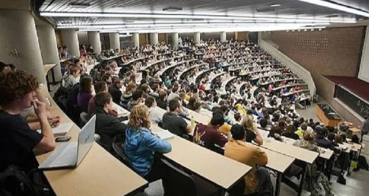 Okullara zam yağdı yurt dışı ucuz kaldı - Son Dakika: Gelişmeler Takip Ediliyor