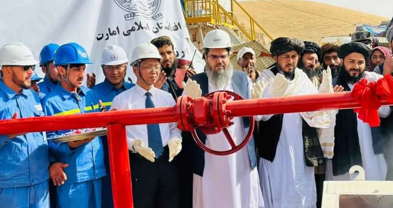 Son Gelişme: Önüne geleni yasaklayan ülke kuyu üstüne kuyu açıyor: Petrol devi olacaklar - Haberleri | İşte Tü