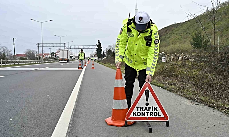 Ordu'da bir haftada 14 bin 895 araç denetlendi, 57 kazada 65 kişi yaralandı | İşte Tüm Ayrıntılar