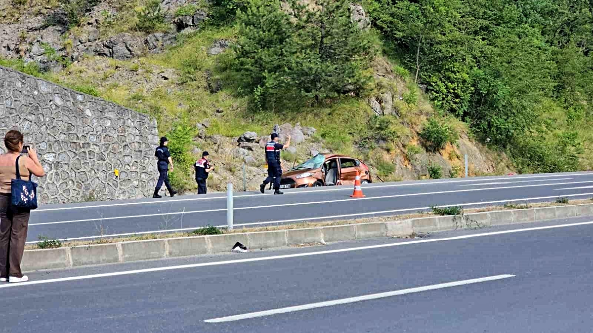 Car collided with a truck, old couple lost their lives - Last Minute