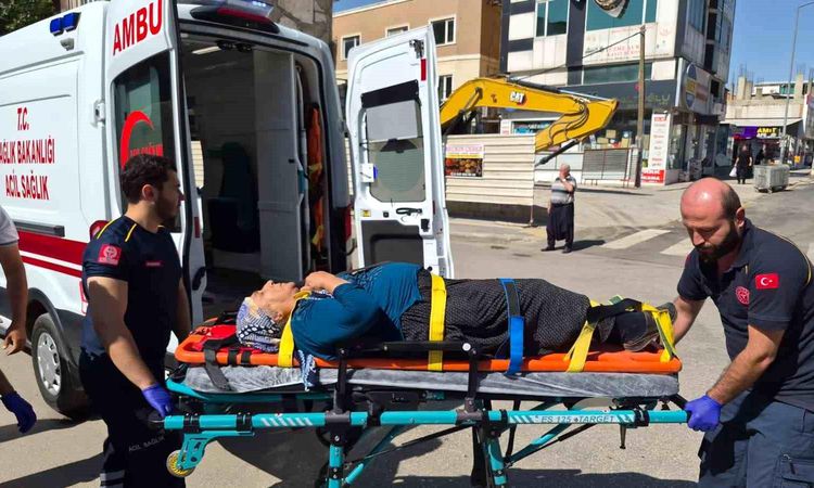 Pedestrian Injured in Car Crash