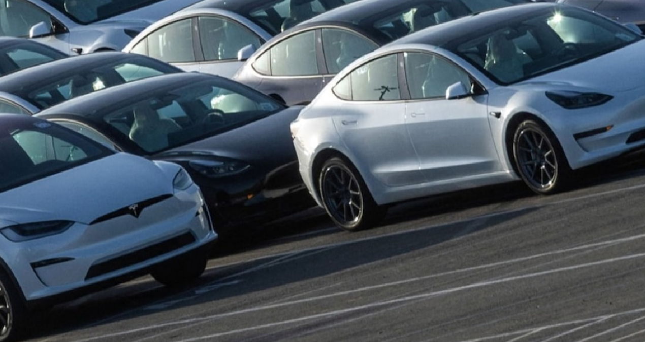 Gündemden Son Bilgiler: Otomotiv devi iki modelin üretimini durdurdu - Son Dakika - Son Dakika Bilgileri