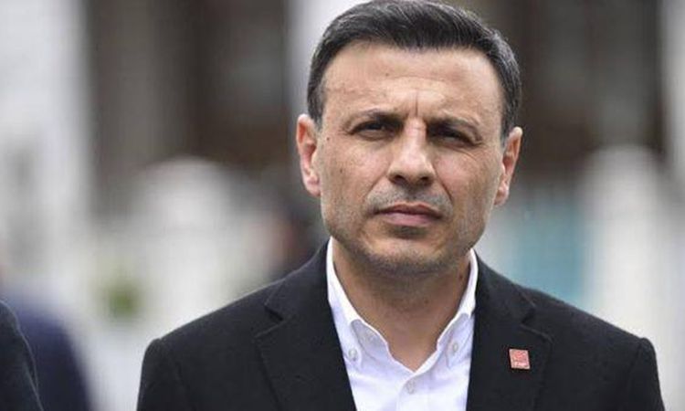 Gündemden Son Bilgiler: Özgür Çelik kimdir? CHP'den görevden ayrılma eden Özgür Çelik kaç yaşında, nereli, evl