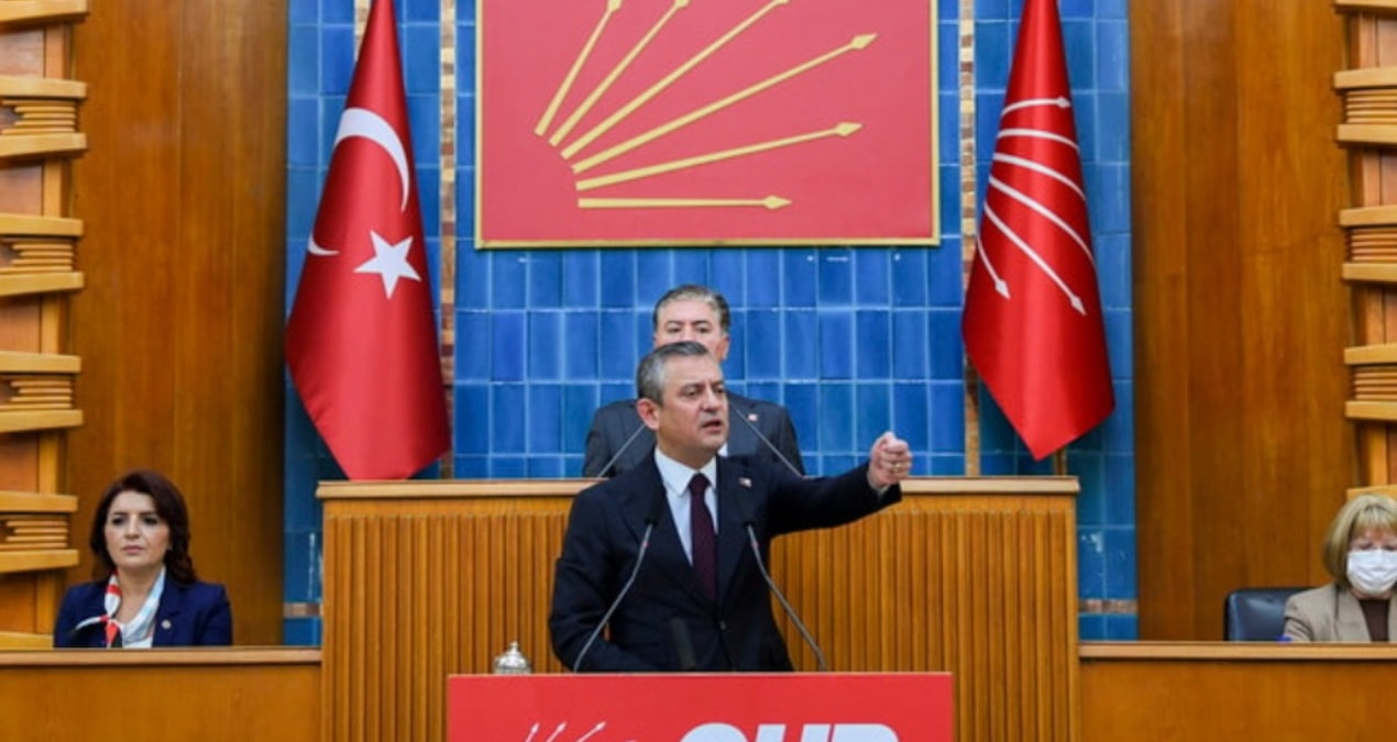 Ayrıntılar Netleşti: Özgür Özel, 'Mesut Özarslan' dosyasını açtı: Kürsüde mesajları tek tek okudu - Son Dakika