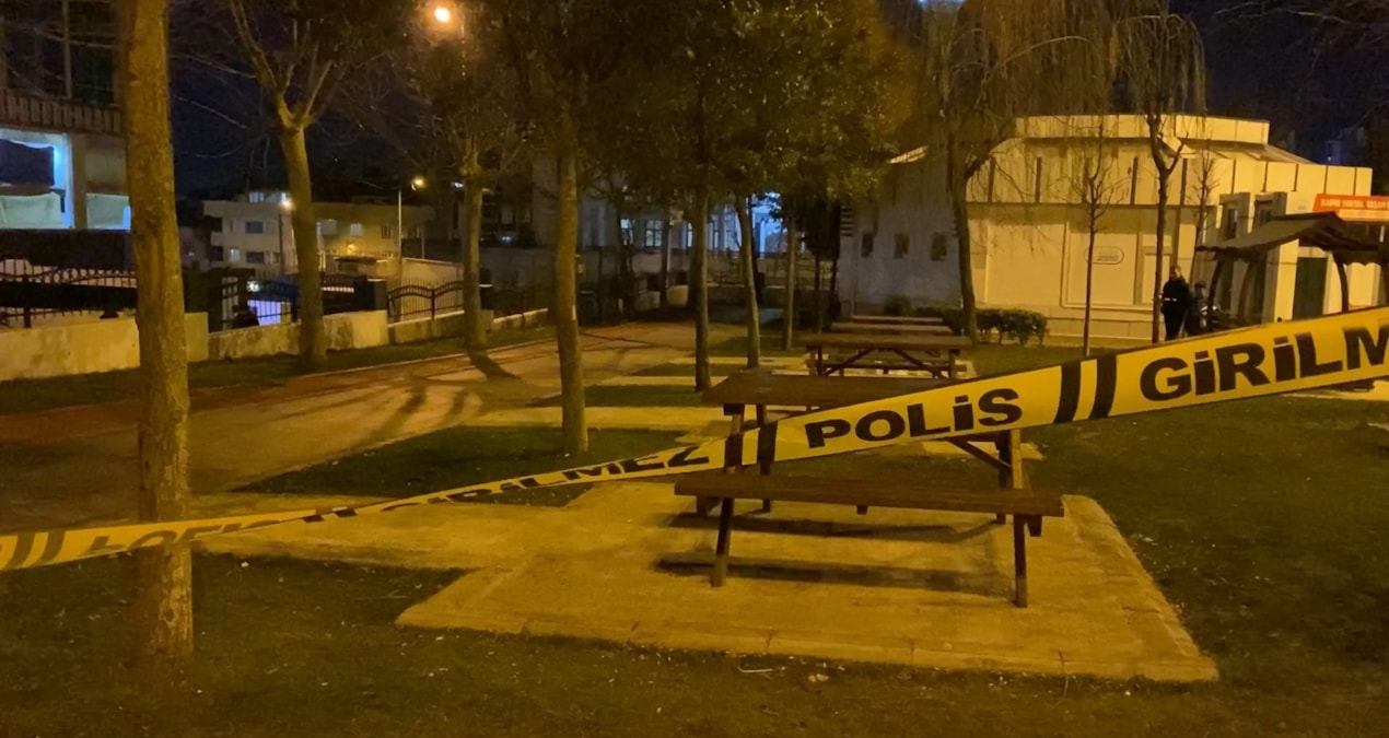 Parkta dehşet anları! Eşini vurup intihar etti - Haberleri | İşte Tüm Ayrıntılar