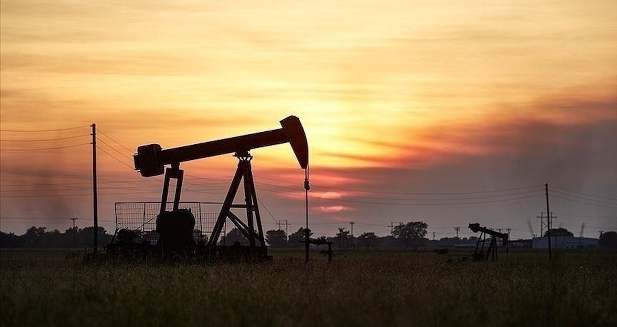 Son Gelişme: Petrolde yön belirsiz: Brent petrol 100 dolar sınırında - Haberleri