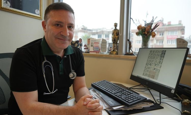 Gündemden Son Bilgiler: Prof. Dr. Özkaya: "Genç yaşta akciğer kanseri vakalarındaki artış endişe verici" - Hab