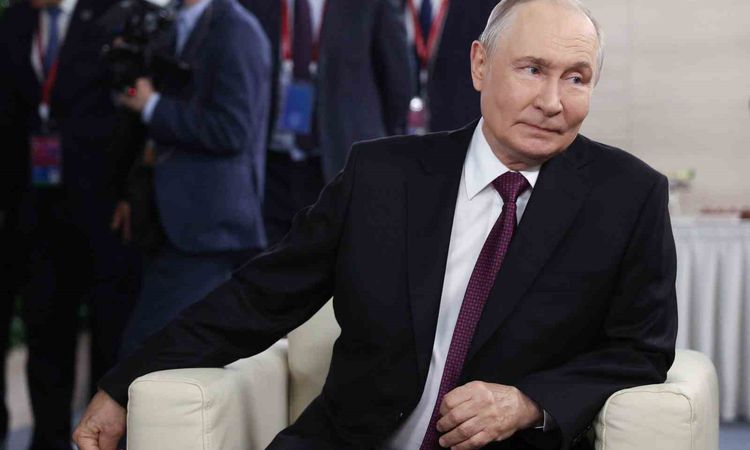 Putin'den Kiev'e 3 günlük saldırı molası