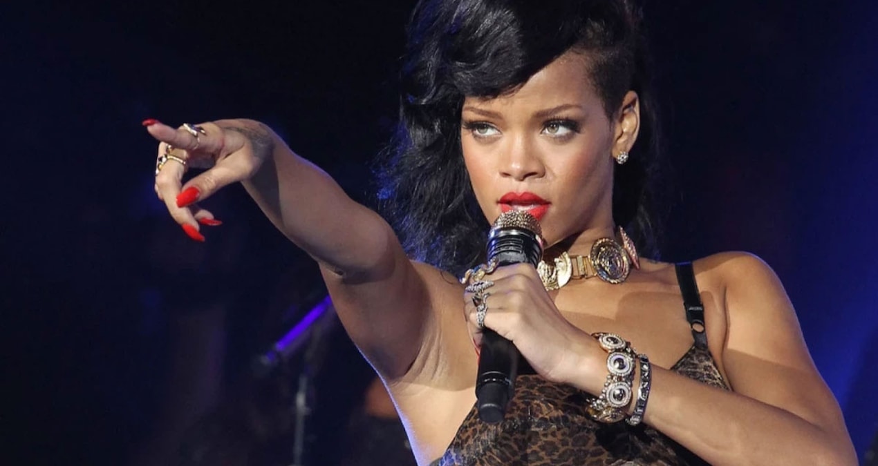Son Gelişme: Rihanna’nın evine saldırmıştı: Kefalet bedeli tam 10.225.000 dolar! - En Son Haber: Gelişmeler Ta