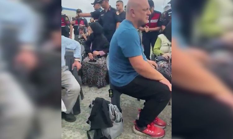 Son Gelişme: Rize'de Kafes Balıkçılığına Tepki: Gözaltına Alınan Köylüler Serbest - Haberleri | İşte Tüm Ayrın