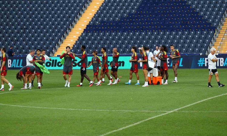 Roma, Fenerbahçe maçına hazır ve Merak Edilenler
