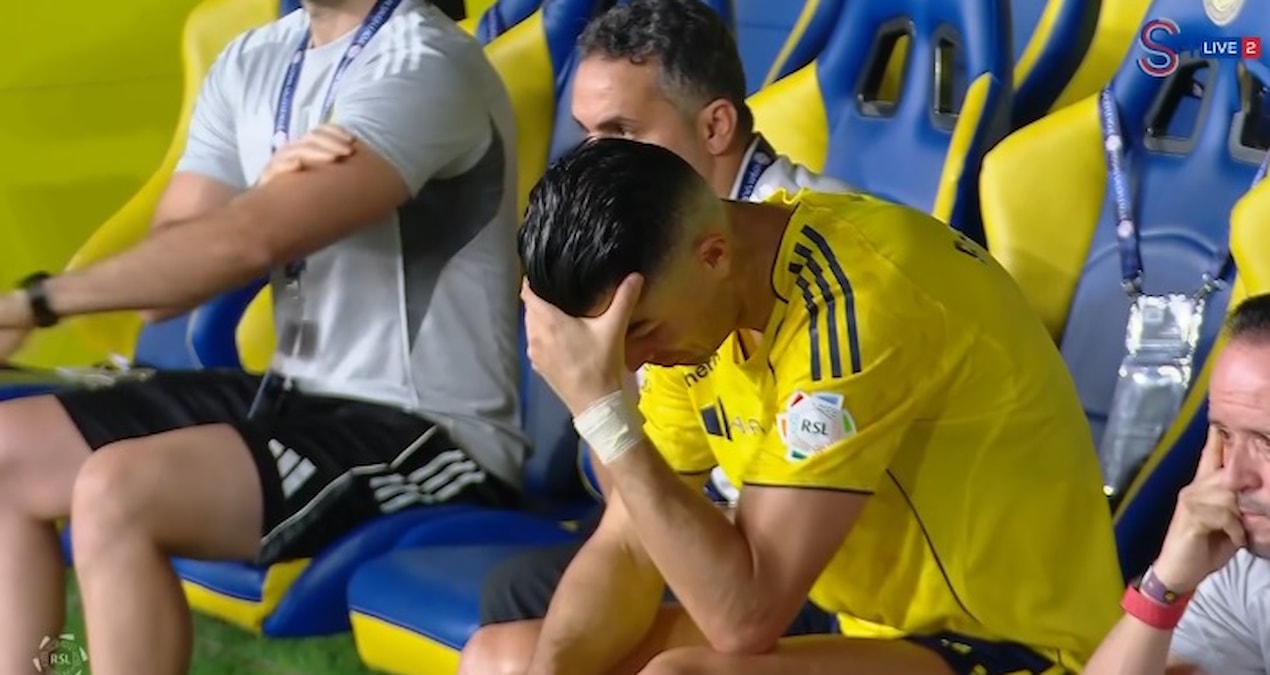 Gündemden Son Bilgiler: Ronaldo şampiyonluğa 1 dakika kala yıkıldı - Son Dakika Haberleri