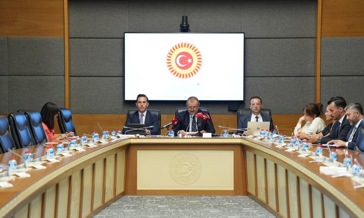 RTÜK Başkanı Daniş: Çocukları Dijital Risklerden Korumak İçin Yeni Sembol Sistemi Geliyor - Son Dakika Haberle