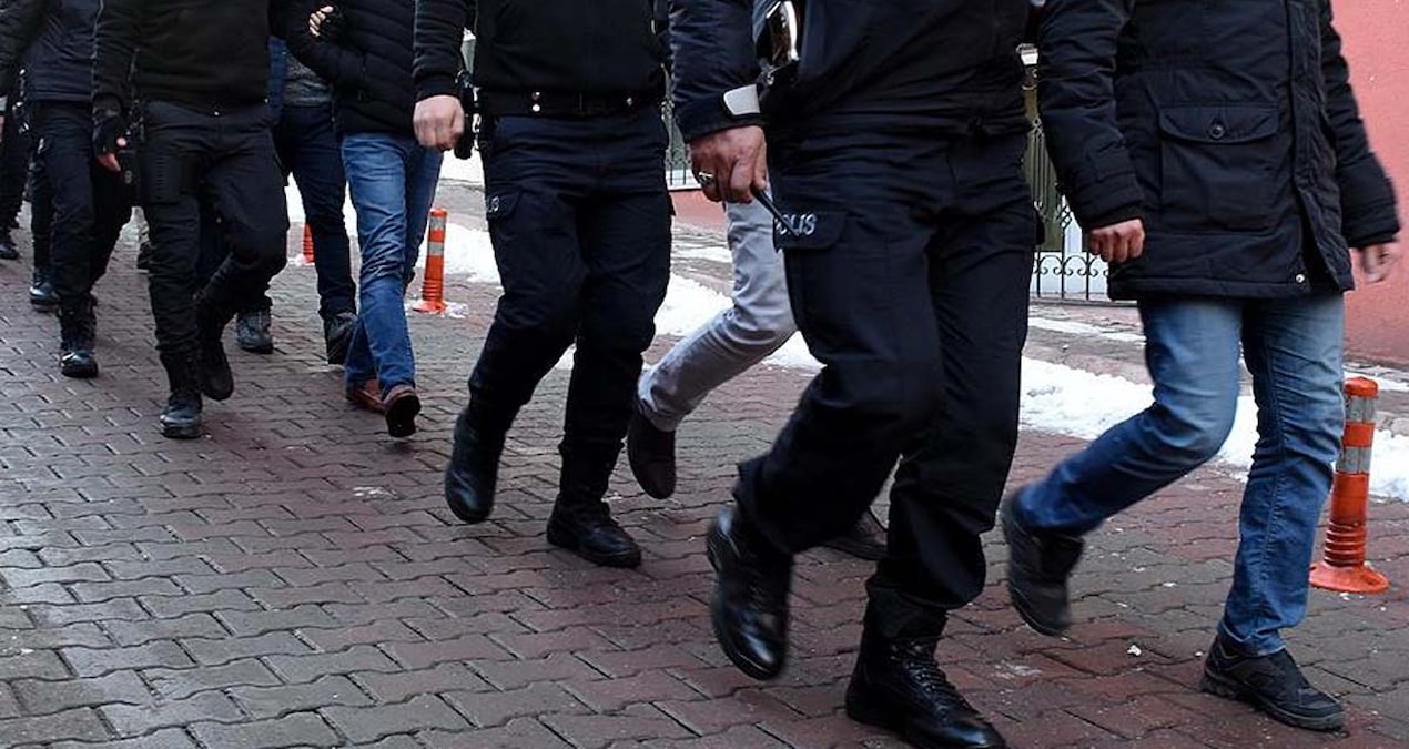 Sıcak Gündem: Sahte fatura operasyonu: 24 kişi yakalandı - En Son Haber