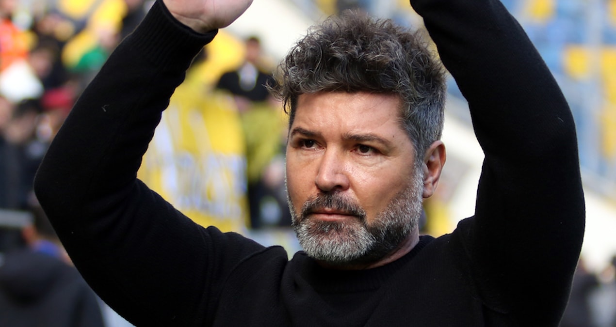 Kritik Açıklama: Sakaryaspor'un yeni teknik direktörü netlik kazandı - En Son Haber | İşte Tüm Ayrıntılar