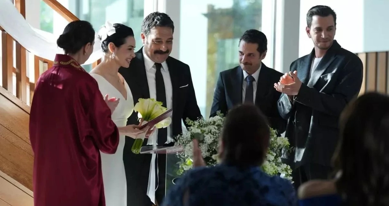 Gündemden Son Bilgiler: Salı günlerinin sevilen dizisinde bomba isim ayrılıyor - Son Dakika