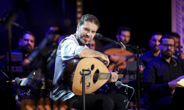 Sami Yusuf İstanbul'da konser verdi, eserini Filistin soykırımı kurbanlarına ithaf etti - Son Dakika Bilgileri