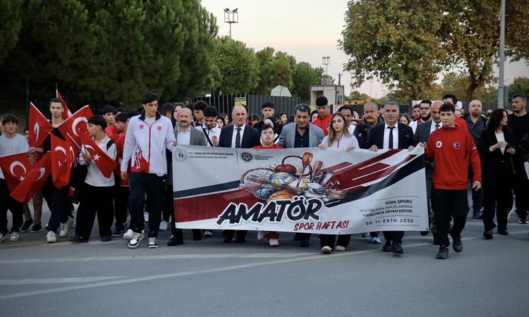 Samsun'da Amatör Spor Haftası etkinlikleri yürüyüş ve gösterilerle resmen start aldı - Son Dakika Bilgileri