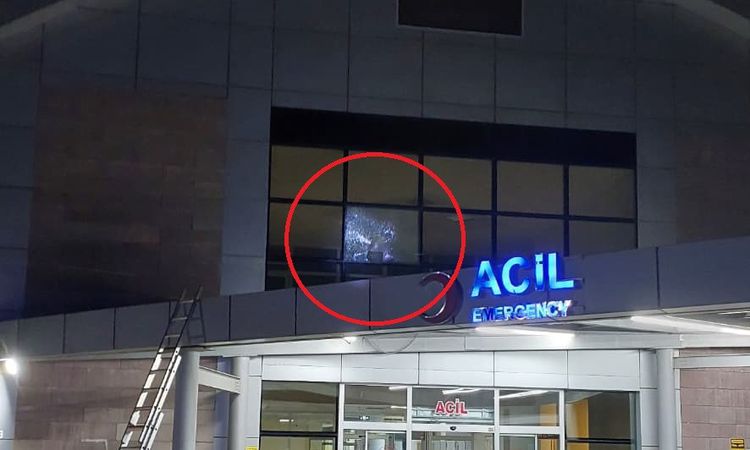 Ayrıntılar Netleşti: Samsun Ruh Sağlığı ve Hastalıkları Hastanesi’nin camına mermi isabet etti - Son Dakika -