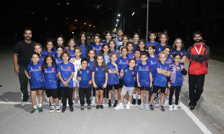 Samsunlu patenciler kapalı pist nedeniyle kara antrenmanıyla Polonya'ya hazırlanıyor: Gelişmeler Takip Ediliyo