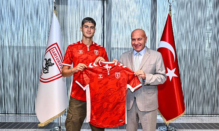 Ayrıntılar Netleşti: Samsunspor, İtalyan stoper Guarino'yu transfer etti - Son Dakika Haberleri | İşte Tüm Ayr