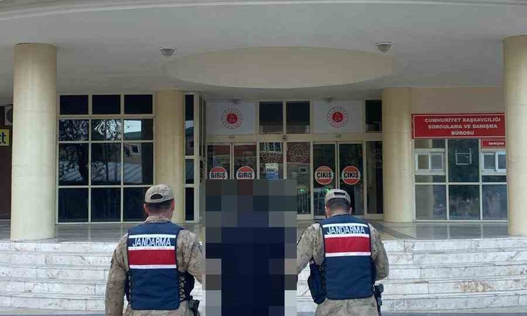 Şanlıurfa Karaköprü'de 15 yıl 7 ay 15 gün hapis cezalı şahıs jandarmaya yakalandı | İşte Tüm Ayrıntılar