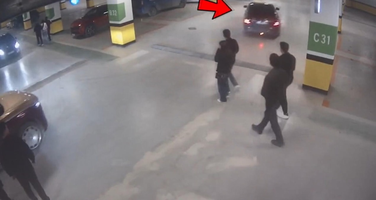 Son Gelişme: Sarıyer’de AVM otoparkında drift kamerada - Son Dakika Haberleri