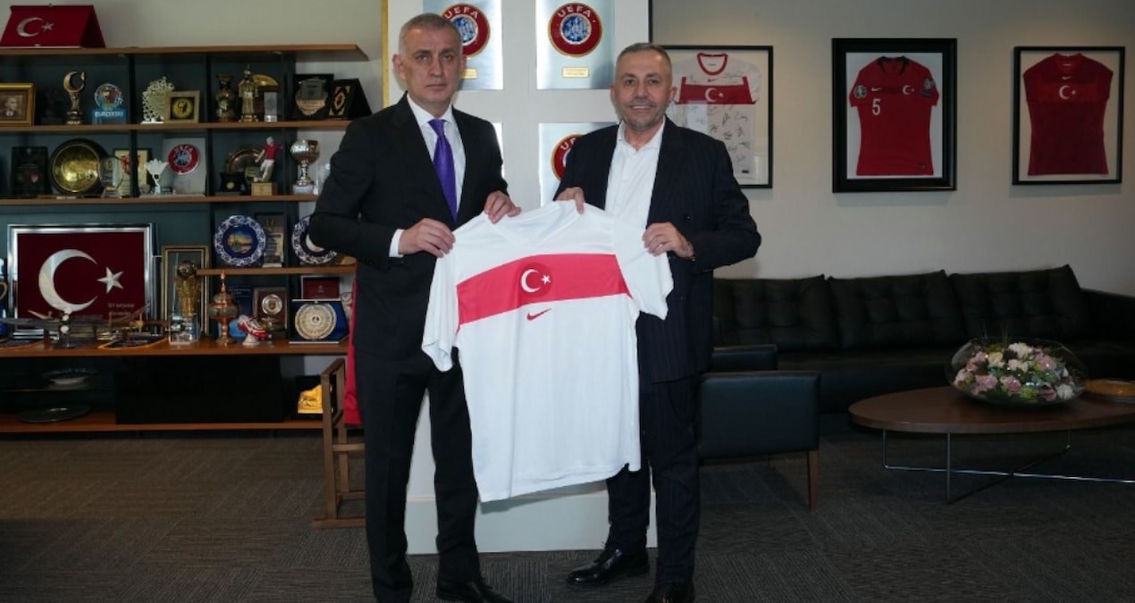 Sarıyer Kola Futbol Milli Takımlar tedarik sponsoru oldu - En Son Haber: Gelişmeler Takip Ediliyor