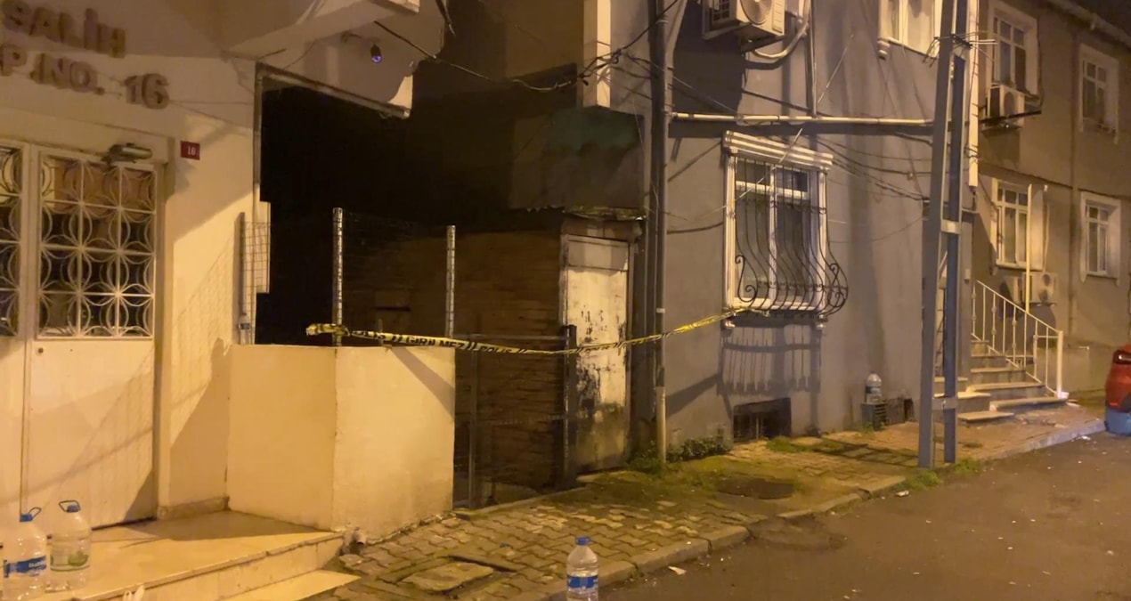 Ayrıntılar Netleşti: Sarıyer'de panik akşamı! Toprak kaydı 6 bina birden tahliye edildi - Haberleri: Gelişmele