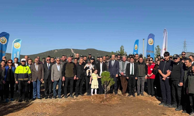Şehit polis memuru için hatıra ormanı oluşturuldu: Gelişmeler Takip Ediliyor