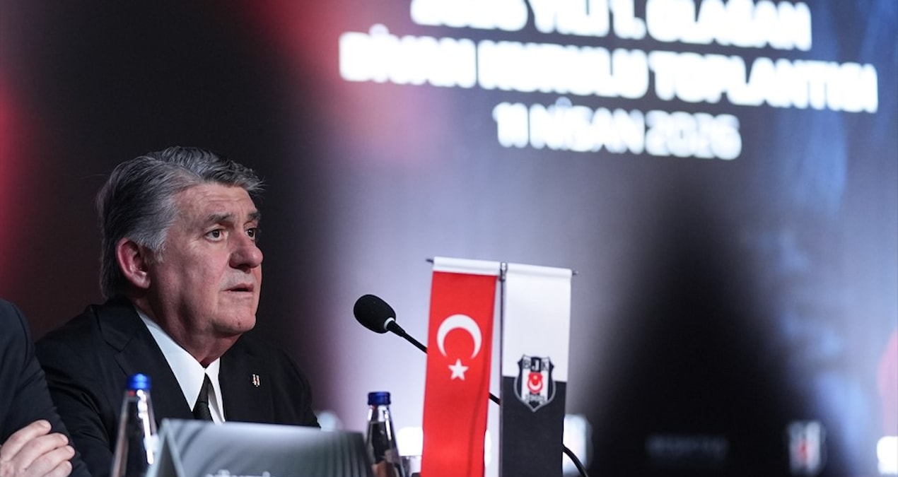Gündemden Son Bilgiler: Serdal Adalı'dan zehir zemberek açıklama: 'Eğitmen değil tiyatrocular' - Haberleri - S