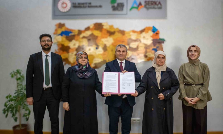 SERKA, Sarıkamışlı 11 kadına çikolata üretimi için teknik destek sözleşmesi imzaladı | İşte Tüm Ayrıntılar