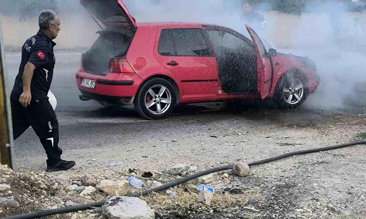 A moving car caught fire - Last Minute