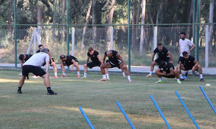 Sıcak Gündem: Adana 01 FK: Hedef 1. Lig, Sermaye Değil Yürek ve Merak Edilenler