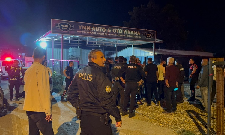 Sıcak Gündem: Adıyaman'da iki grup arasında sopalı kavgada 4 kişi yaralandı, 8 kişi yakalanarak gözaltına sevk